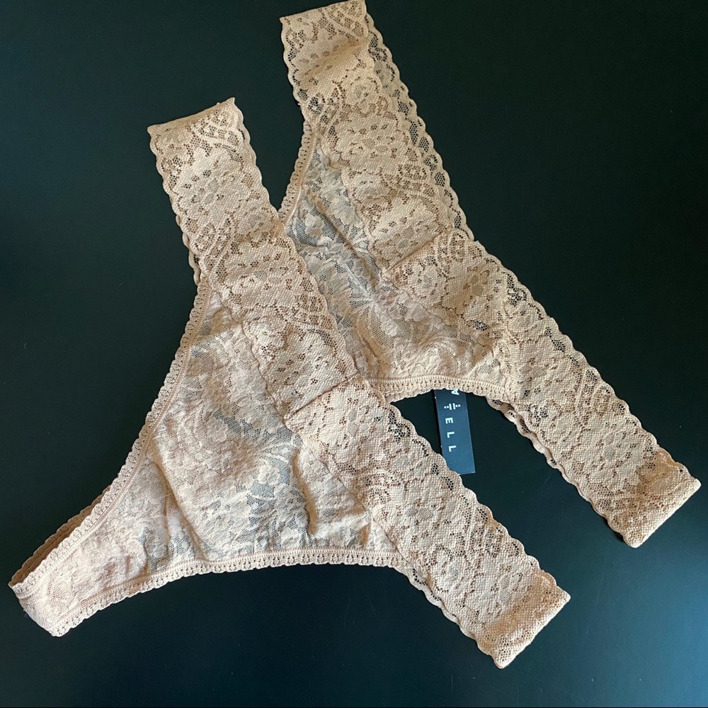 🌱 TellTale lace thongs - a set of 2
